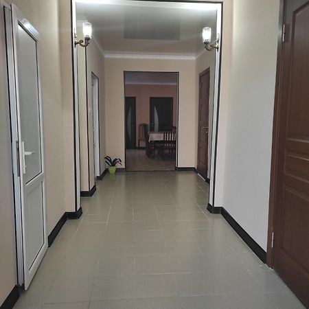 Гостевой Дом Лума Hotel Sukhumi Luaran gambar