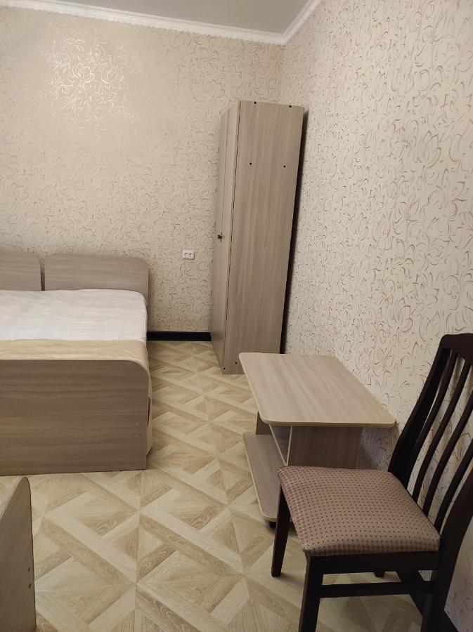 Гостевой Дом Лума Hotel Sukhumi Luaran gambar